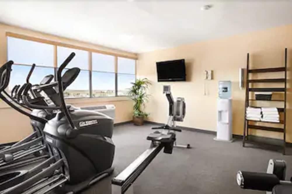 The Senator Hotel & Conference Center Timmins Extérieur photo